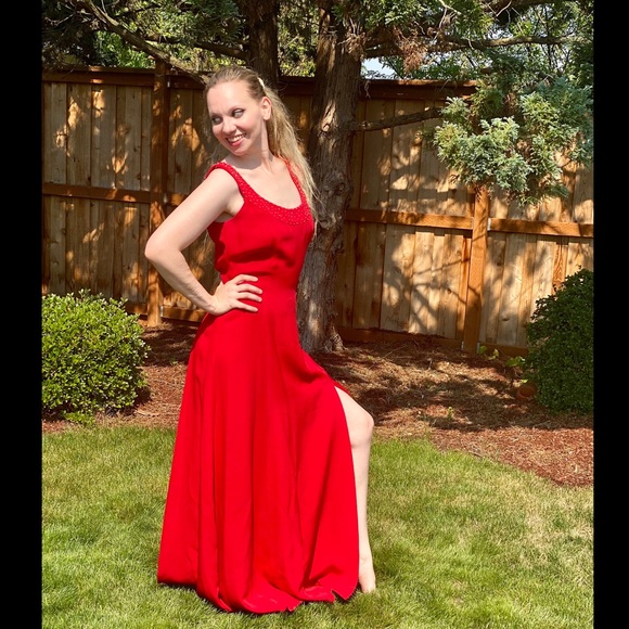 MARÍA LUISA De ESPAÑA Red Full Length Gown Dress - Picture 1 of 9